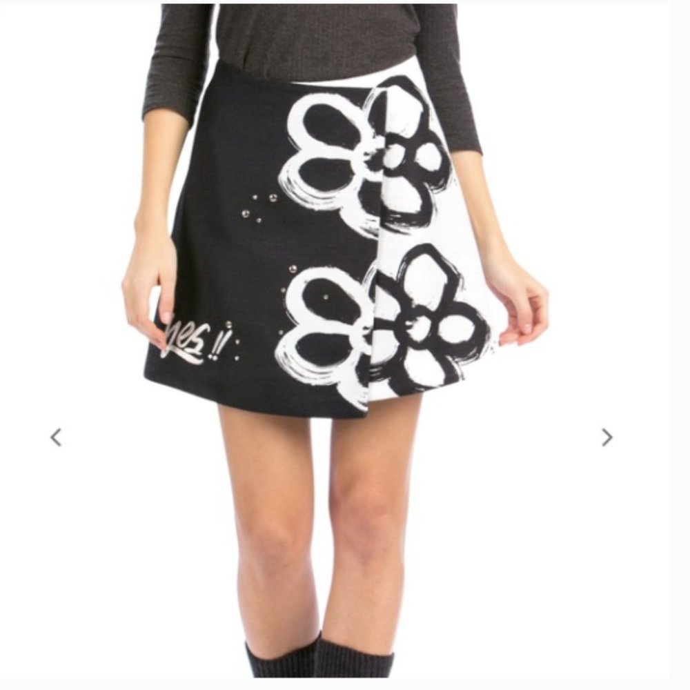 Desigual Floral Black White Wrap Skirt Size 38
